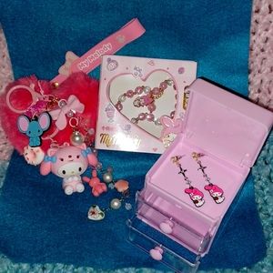 Hello Kitty, My Melody Mimi Jewelry Box, Earrings, Bracelet and Keychain